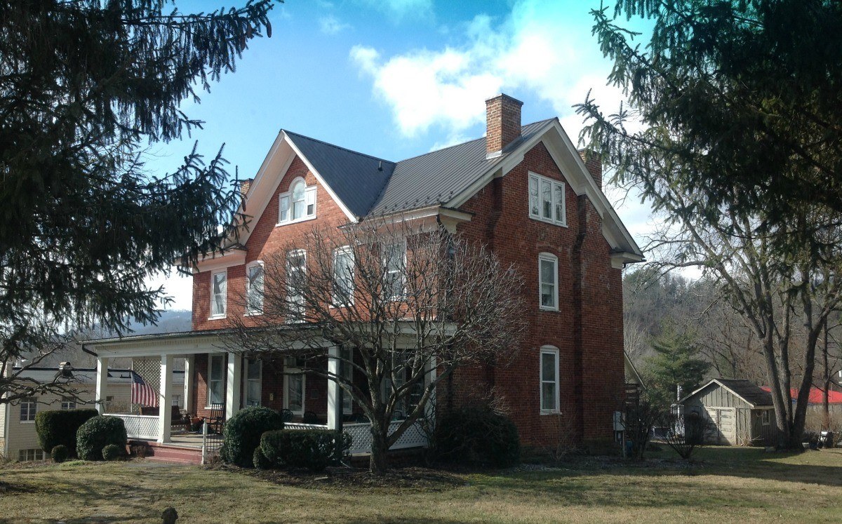 Historic Home For Sale White Sulfur Springs | Lewisburg WV Homes For ...